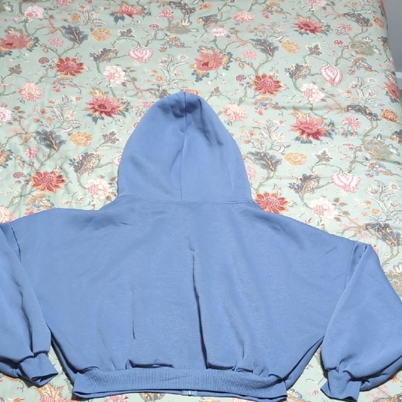Blogilates x Target Marshmallow Hoodie In Steel Blue, Size L, NWT - Picture 3 of 6